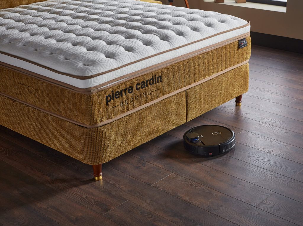 Louis yatak: Yüksek kaliteli malzemeleri ve estetik görünümüyle ideal uyku için mükemmel seçim.