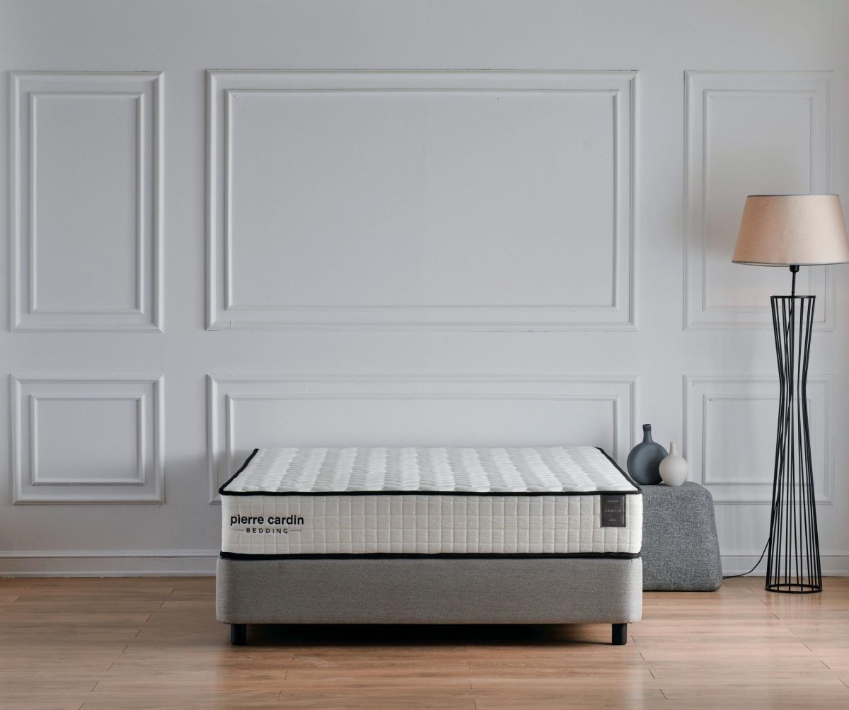 Camilla Yatak - Image 1