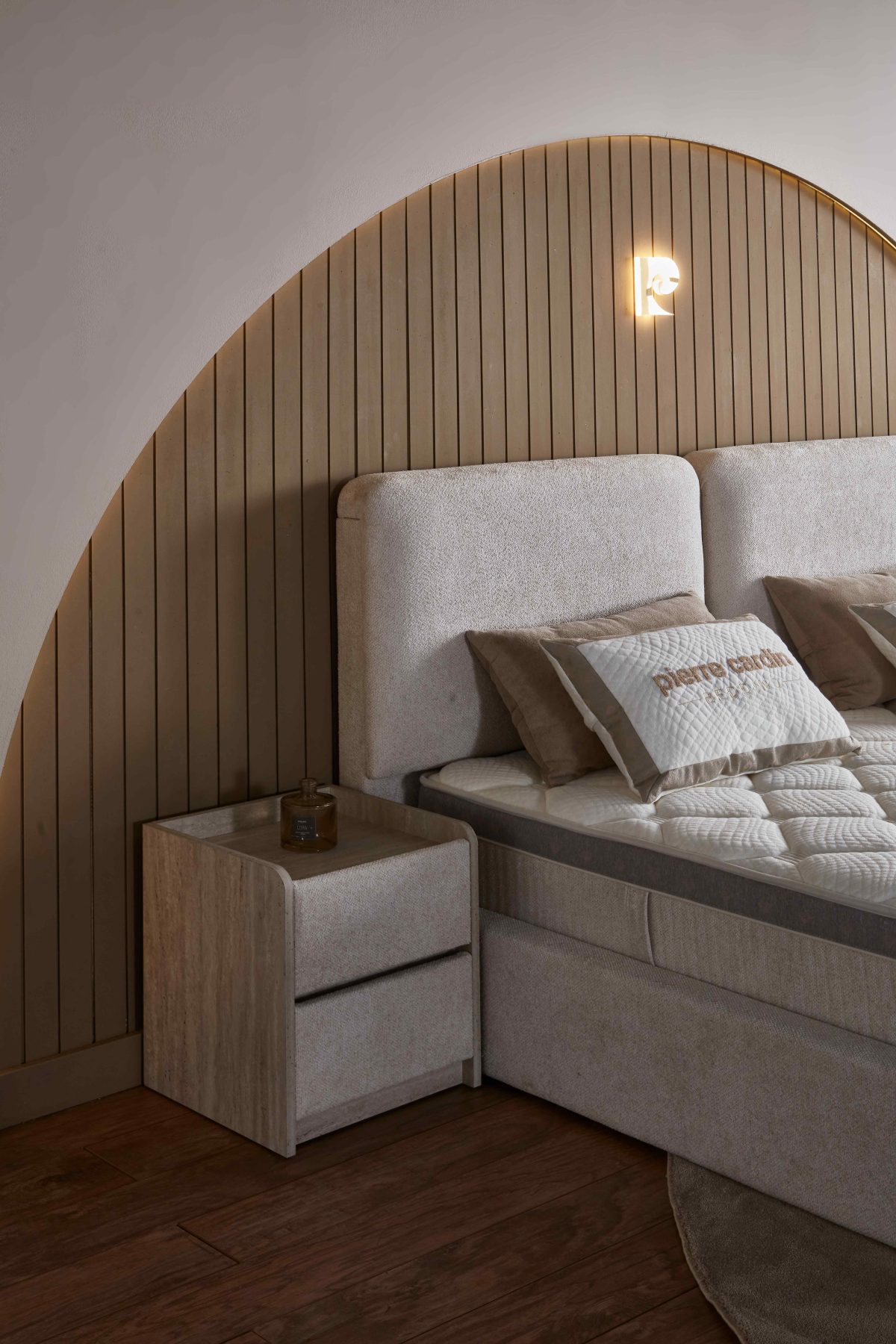 Monza Yatak & Baza & Başlık Set - Image 11